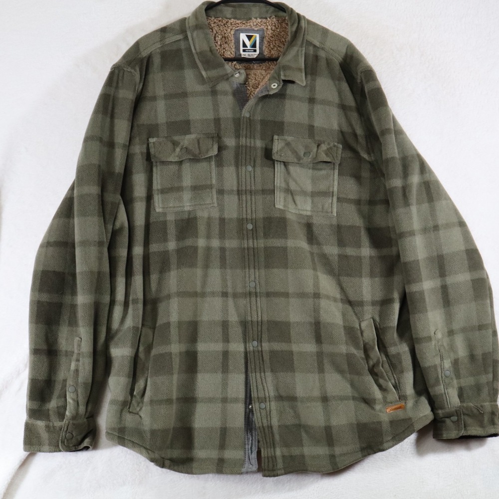Voyager Jacket Mens 2XL Green Plaid Sherpa Lined Snap Fleece Shirt Jacket